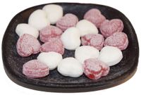Produktbild för Hjärtan vita/röda örtkarameller lösvikt