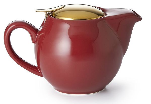 Tekanna 0,5 lit Cream med insatssil i guldf&auml;rg Teapot 0.5 liter Cream with gold-colored strainer