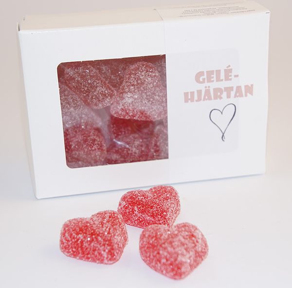 Produktbild för Hasselnötshjärtan i vit ask utan tryck C Produktbild för Hazelnut hearts in white box without print C