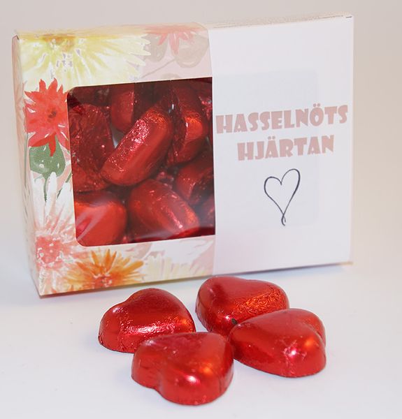 Produktbild f&ouml;r Hasseln&ouml;tshj&auml;rtan i vit ask utan tryck C Produktbild f&ouml;r Hazelnut hearts in white box without print C