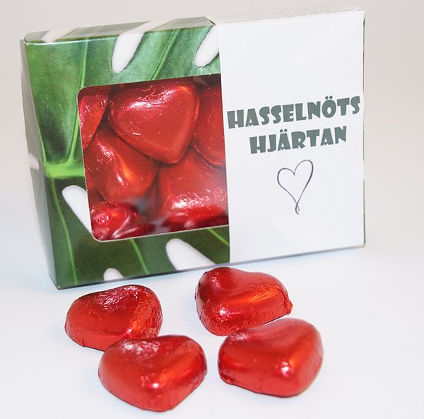 Hasseln&ouml;tshj&auml;rtan R&Ouml;DA Produktbild f&ouml;r Hazelnut hearts in box D