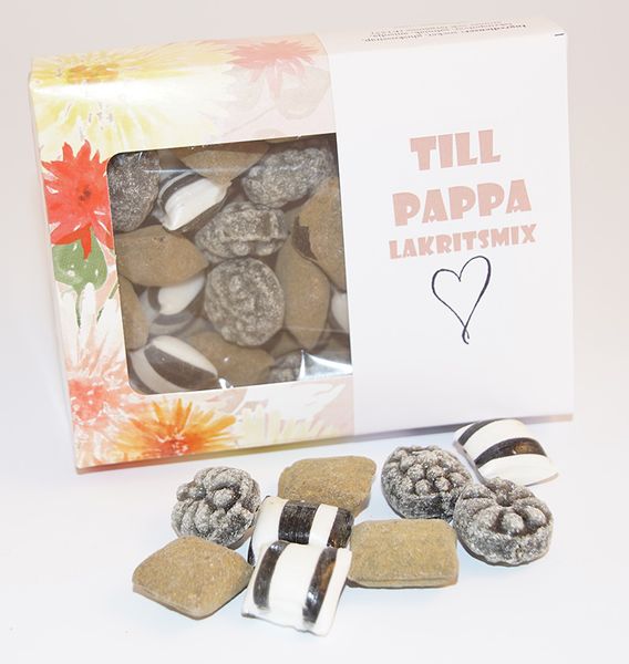 Produktbild f&ouml;r Till Mamma Hasseln&ouml;tshj&auml;rtan i blommig ask Produktbild f&ouml;r To Mum Hazelnut hearts in flowers box
