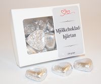 Chokladhj&auml;rtan silver papper i ask C