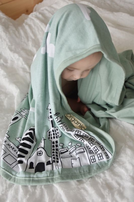 Organic Blanket, City