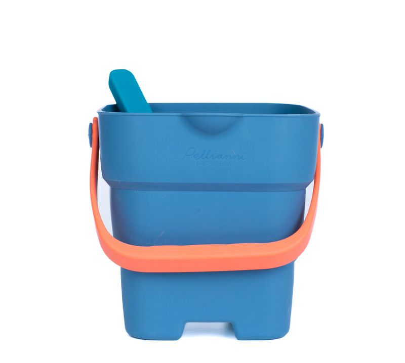 Silicone Collapsible Bucket Bluish