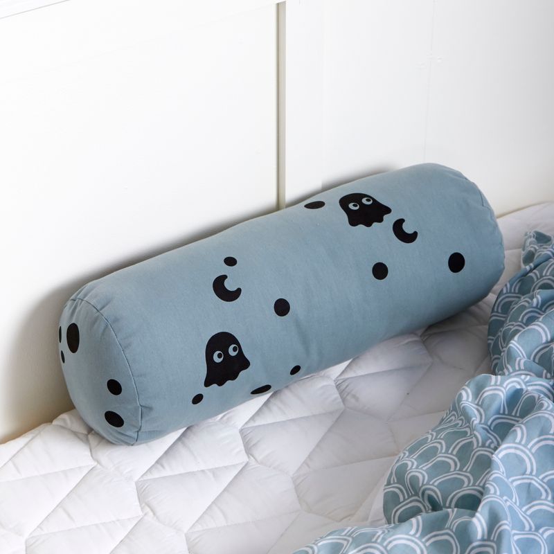 Ghost bulster cushion