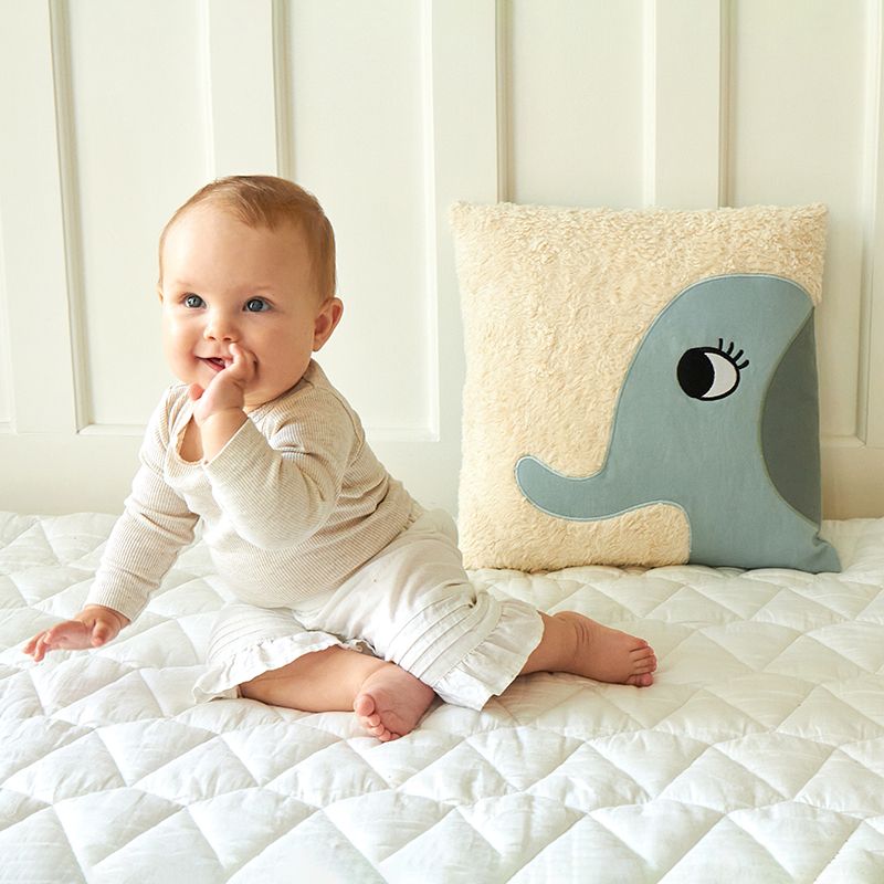 ELEPHANT Square Cushion