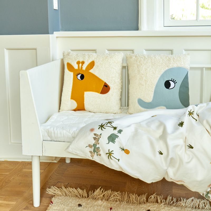 ELEPHANT Square Cushion