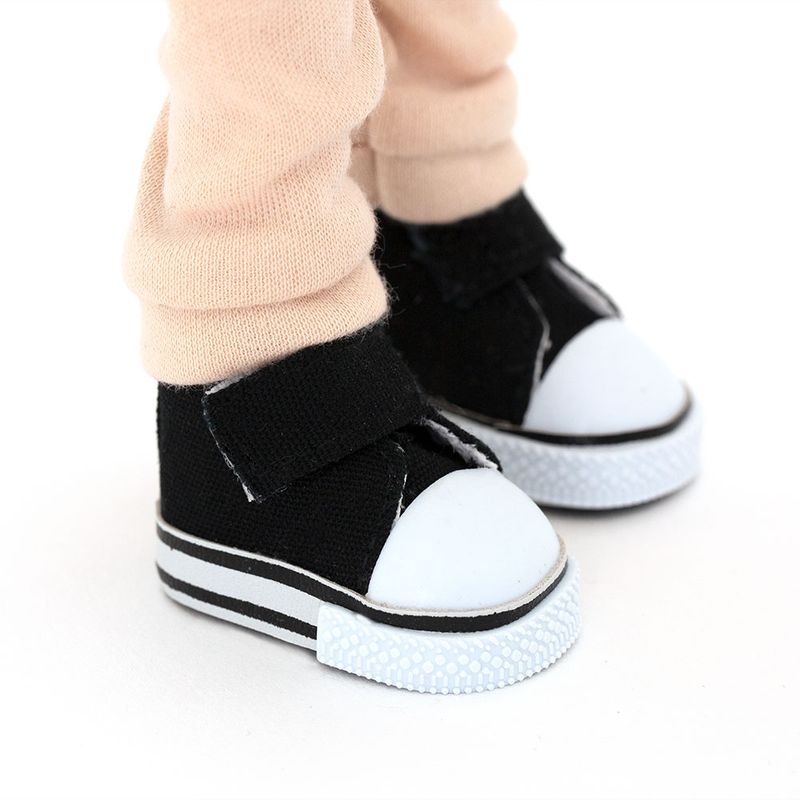 Sophie in a Beige Tracksuit