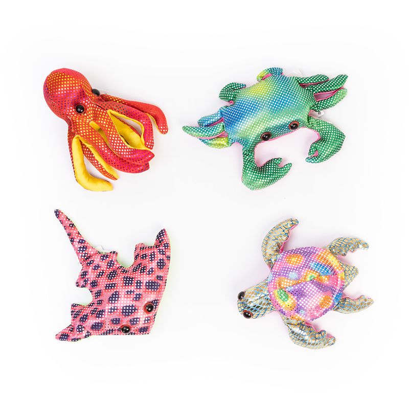 Sand and sea creatures, several to choose from