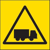253 Varning för lastbil