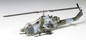 Tamiya 1/72 BELL AH-1W SUPER COBRA