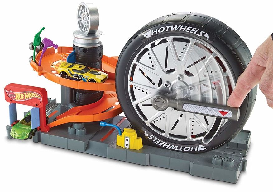 Hot Wheels City FNB17 Super Spin Tire Shop Play Set 