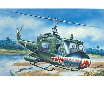 1:72 UH-1C GUNSHIP