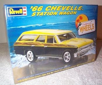 1966 Chevrolet Chevelle Station Wagon plast byggsats Revelle 85-2185