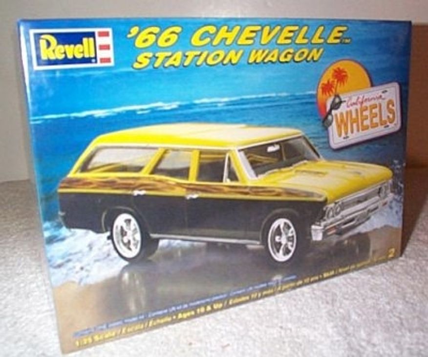 1966 Chevrolet Chevelle Station Wagon plast byggsats Revelle 85-2185