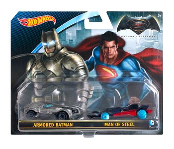 Hot Wheels 2016 Armored Batman / Man Of Steel Set 