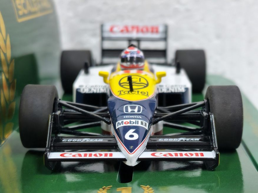 Scalextric C4309 Williams FW11, Nelson Piquet 1987 World Champion
