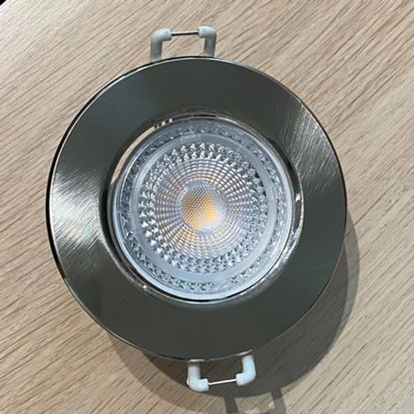 LED Downlight 230V 5,5W Vinklingsbar