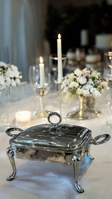 Produktbild för Serveringsfat med värmeställ fyrkantig silver 1,8 liter