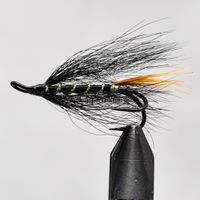 Buy Stoat's Tail size 6 (Double hook) | Fly fishing is our thing | The flyspecialist