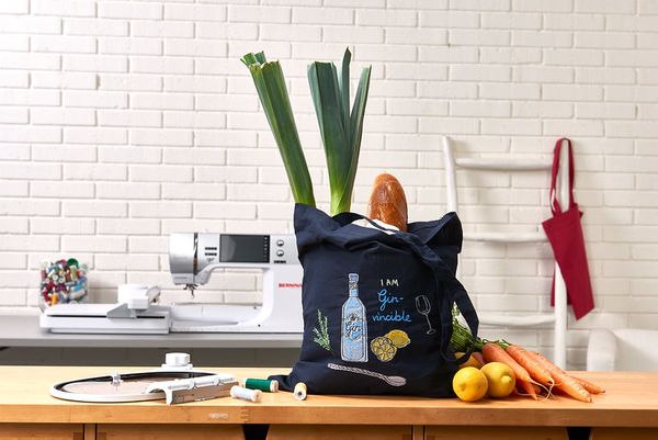 Broderiram med friarm, Large