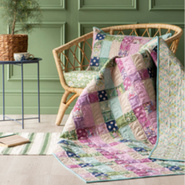 Applegarden - Plum | Quilt & Lakansv&auml;v