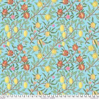 Fruit - Duck Egg  Kaffe Fassett with Morris & Co| Quilt & Lakansväv