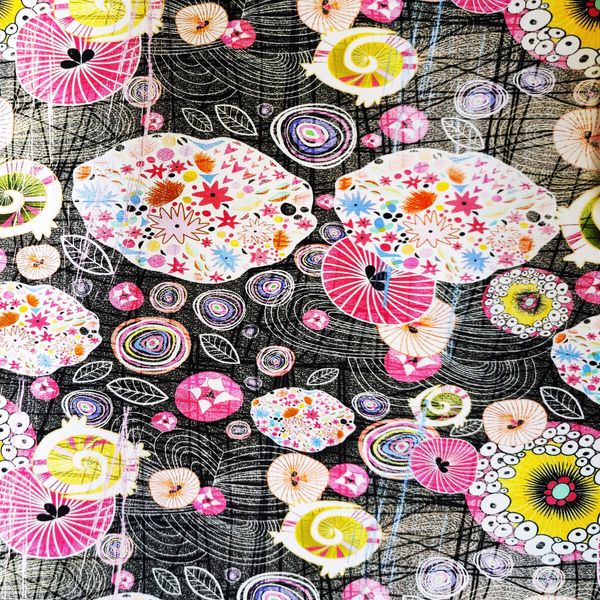  In the moonlight Roll up