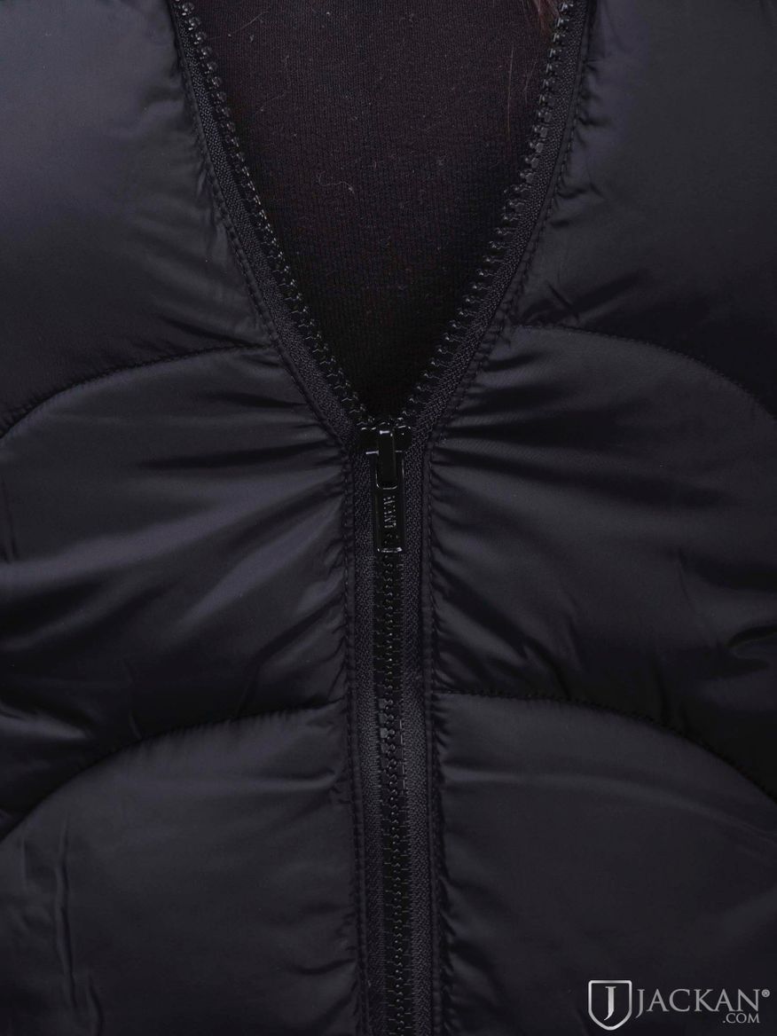 Alissa Jacket in schwarz von Svea | Jackan.com