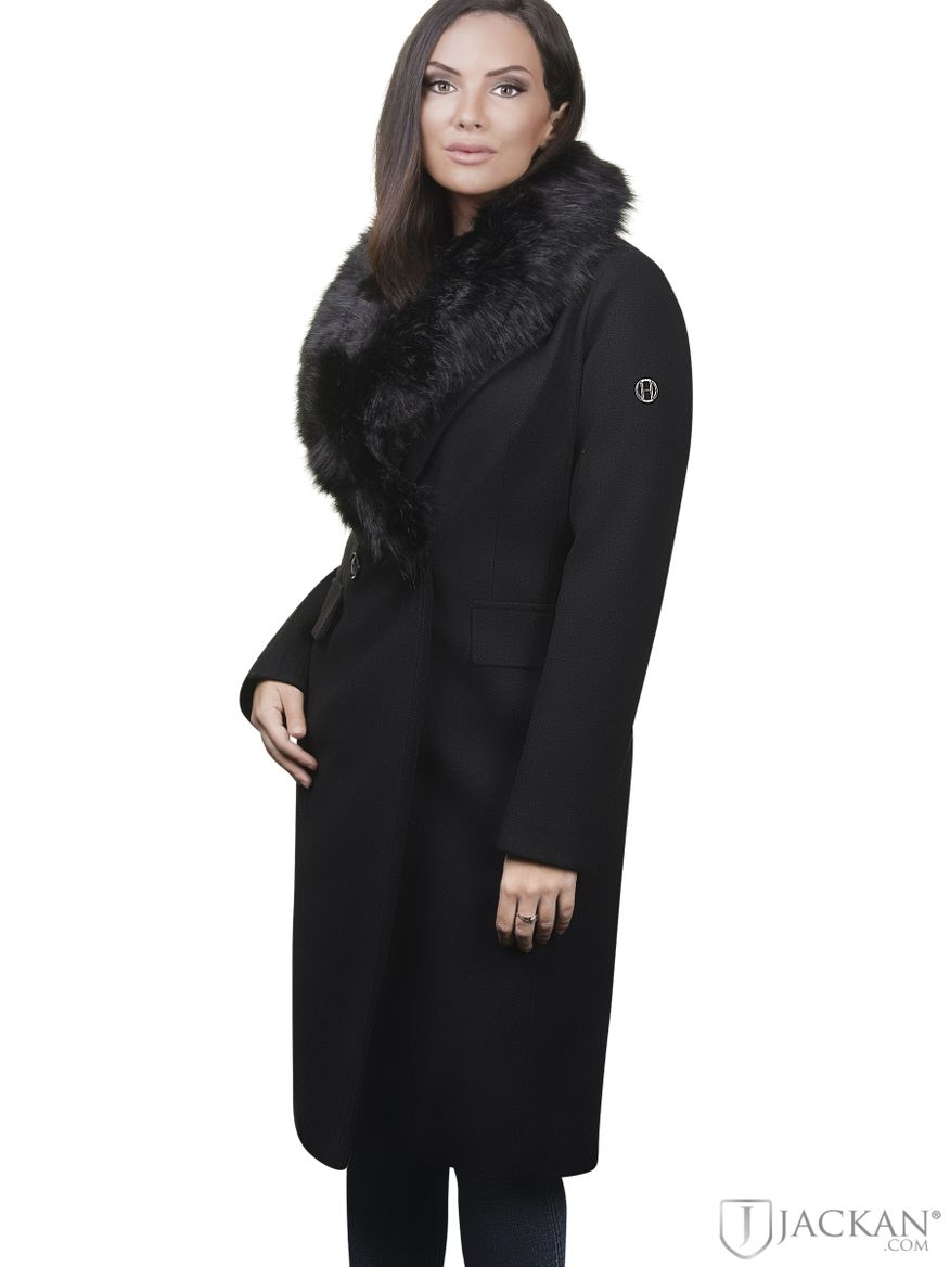 Megan kappa i svart med svart fuskpäls från Hollies | Jackan.com