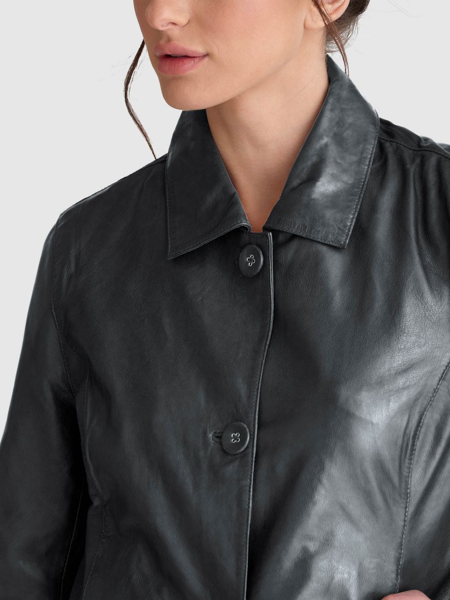 Thea Jacket in schwarz von Saki | Jackan.de