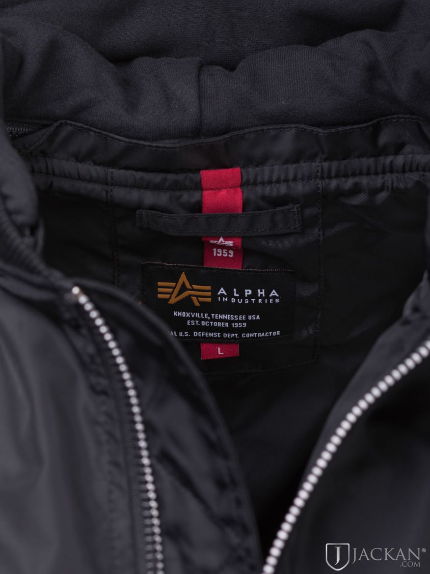 Hood custom i svart/rött från Alpha Industries | Jackan.com