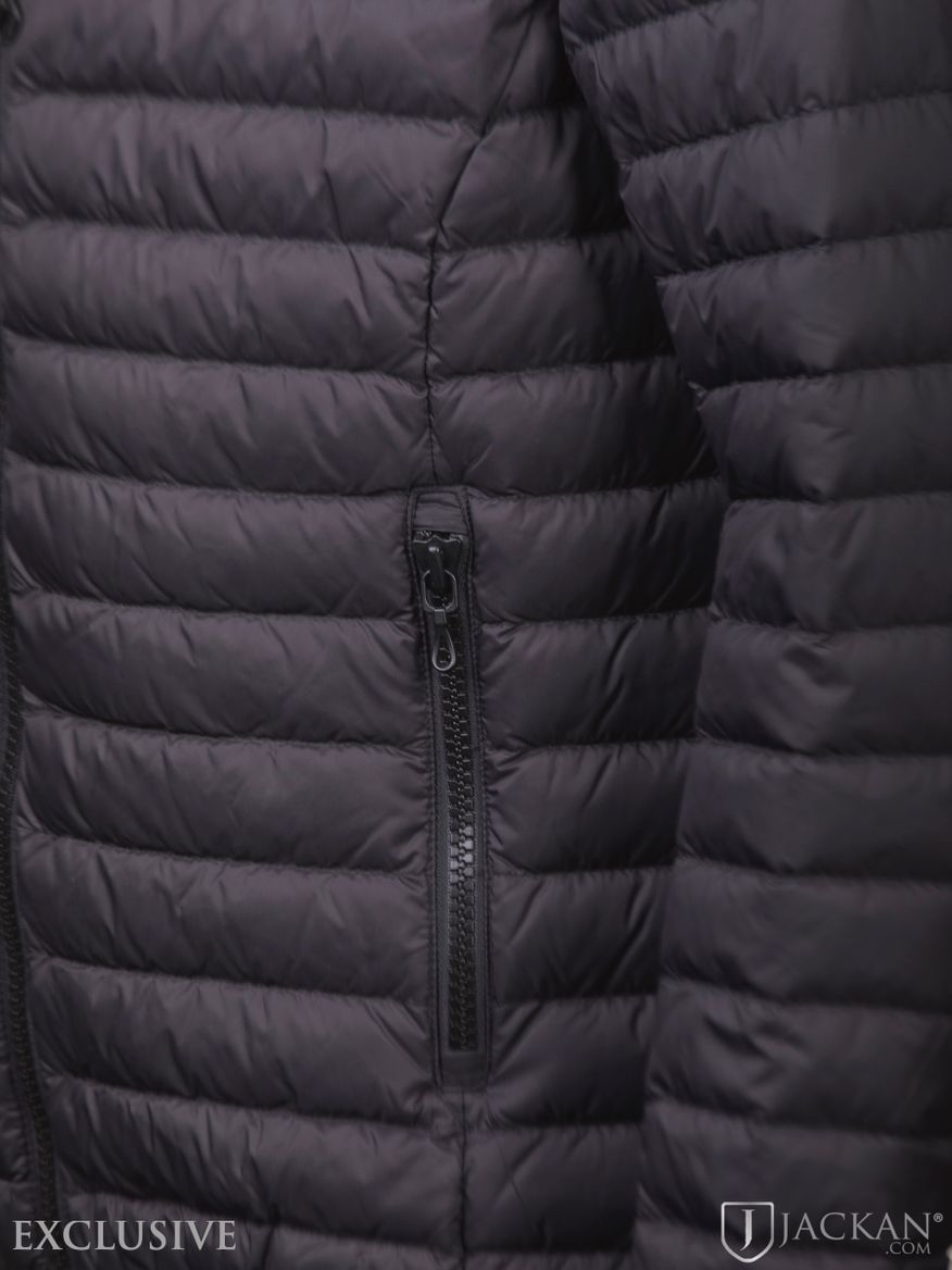 Luigi down jacket in  schwarz von Colmar Originals | Jackan.com