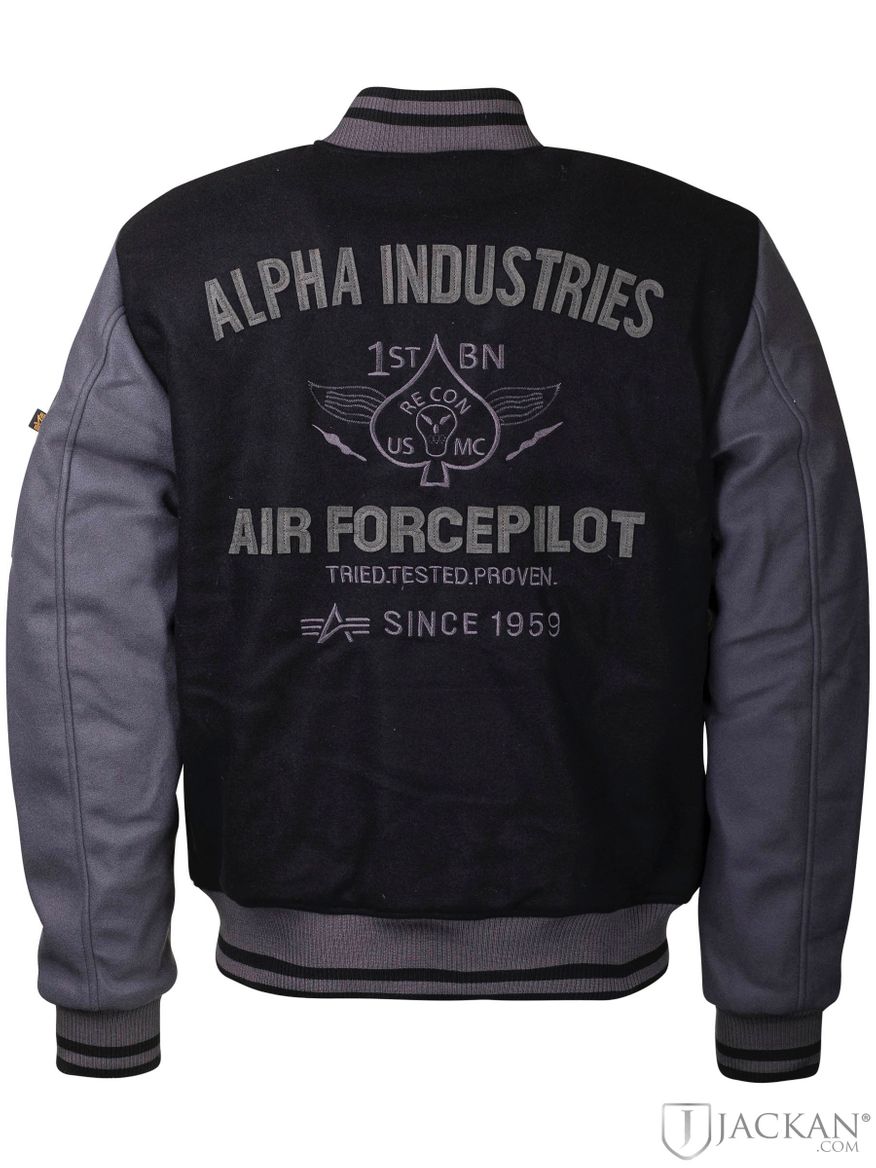 Varsity Force Jacket i svart från Alpha Industries | Jackan.com