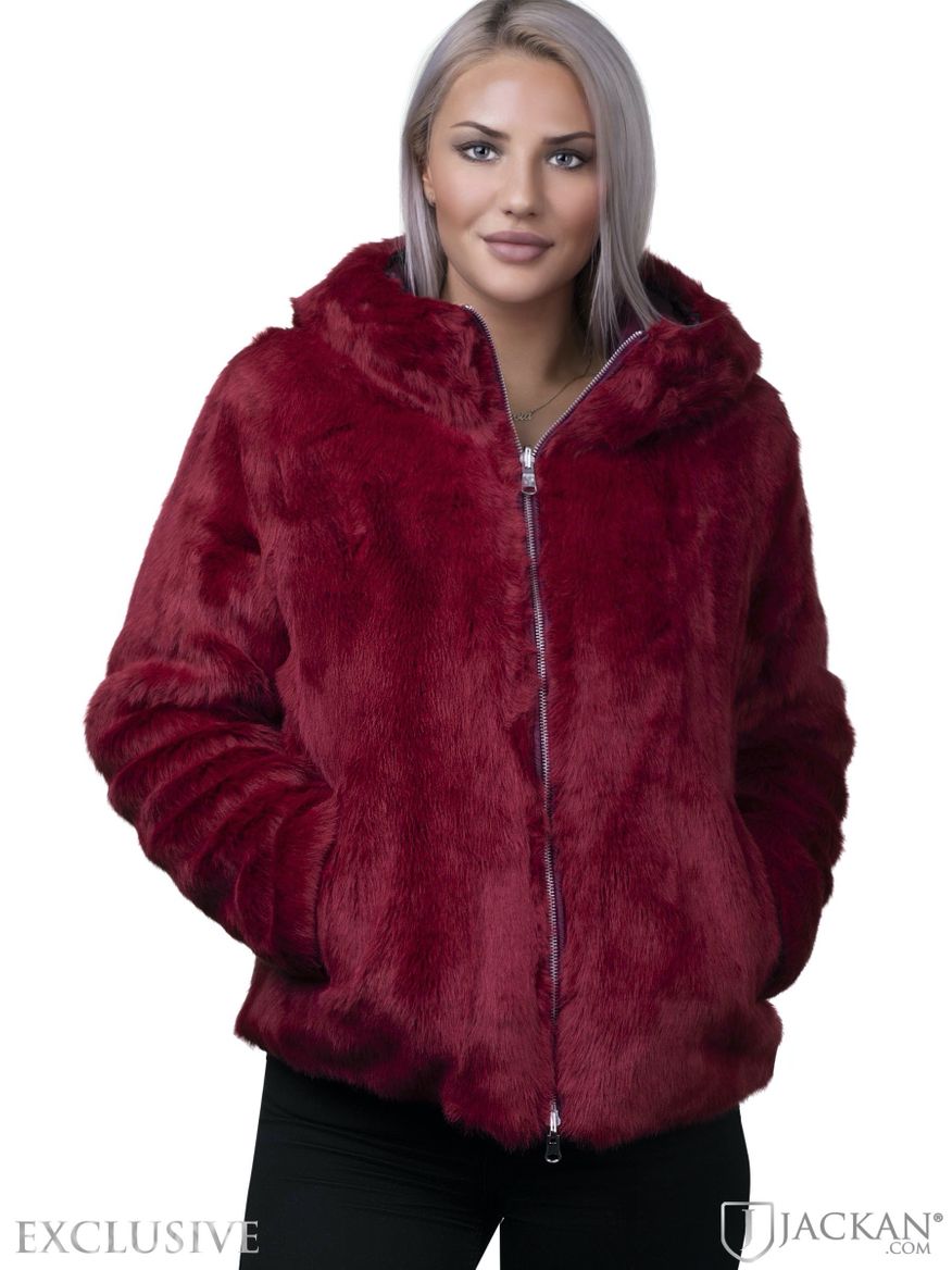 Ladies Fur Jacket AW 18 i rött från Colmar | Jackan.com