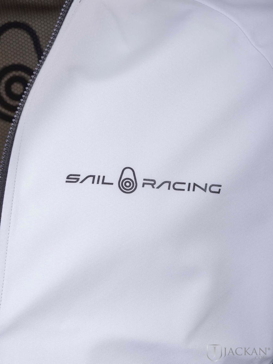 Spray Softshell i vit från Sail Racing | Jackan.com