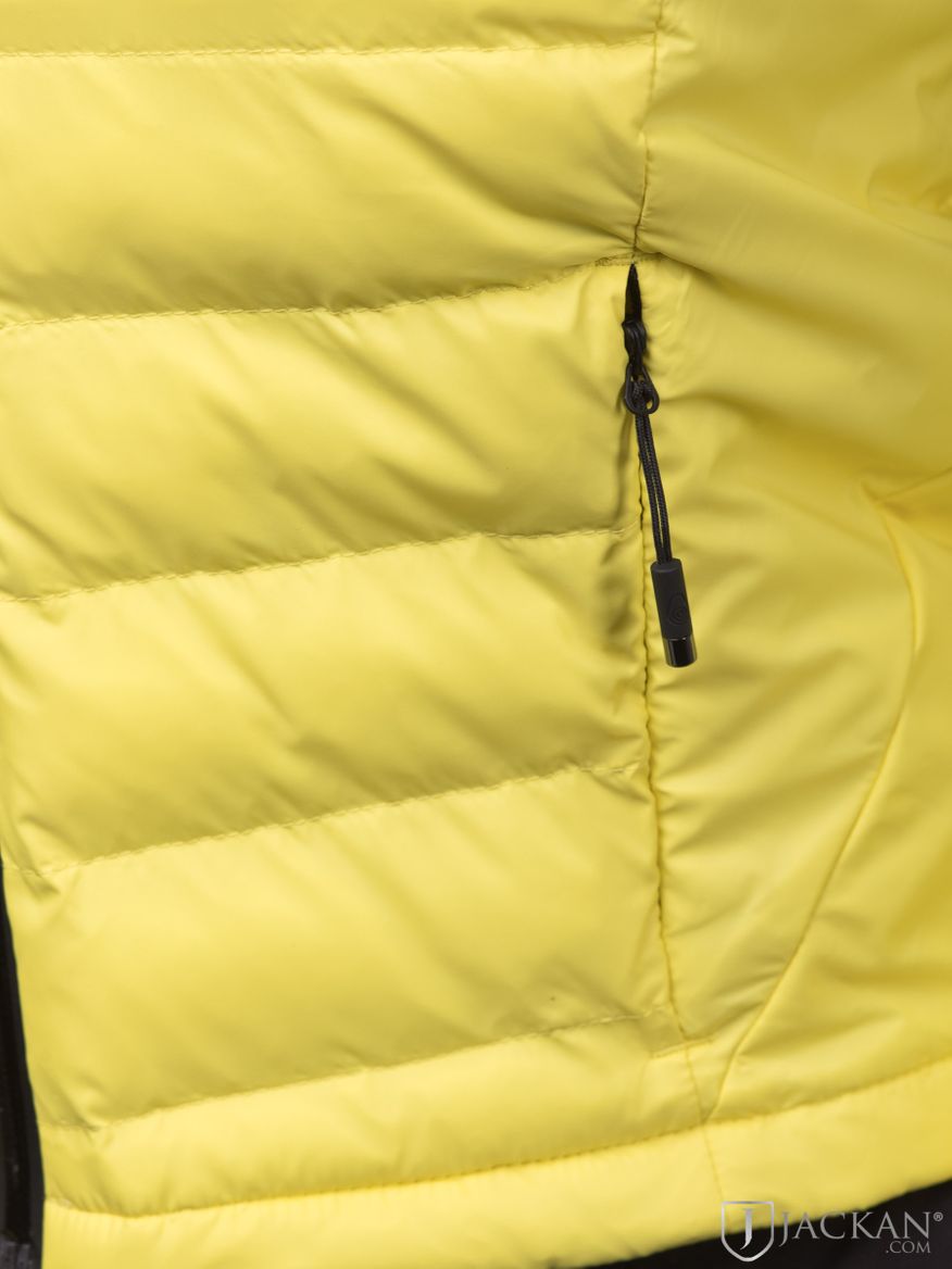 W race primaloft jacket i gult från Sail racing | Jackan.com