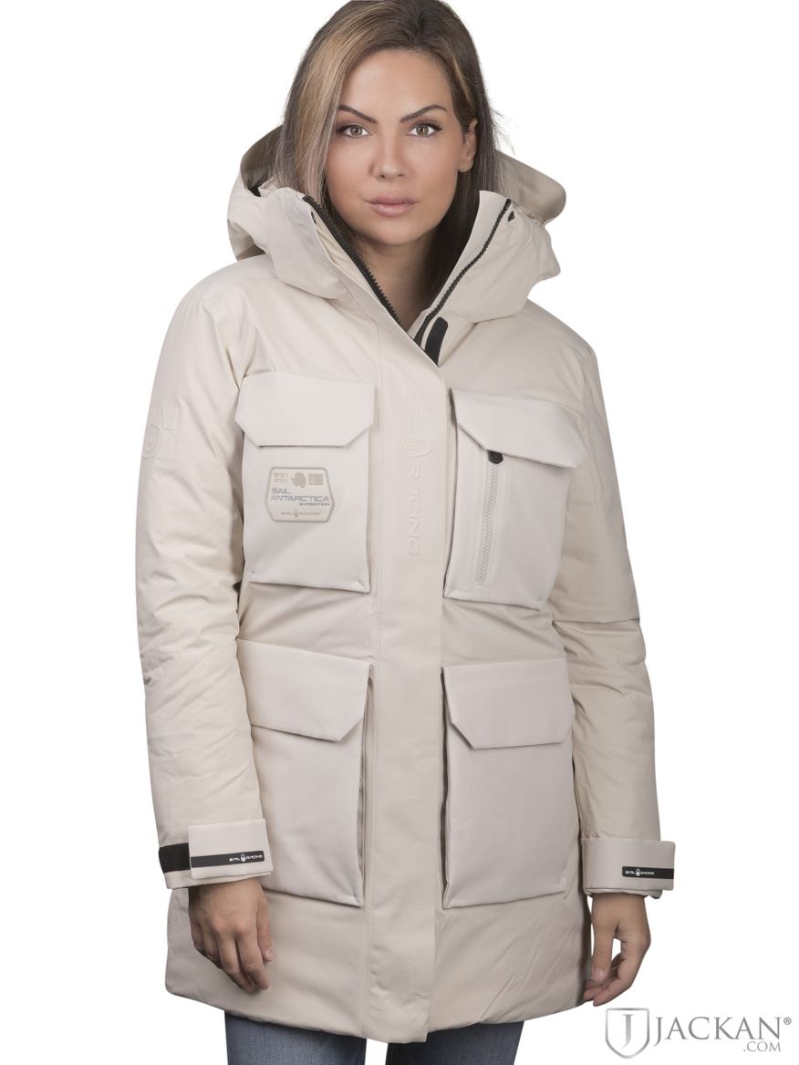 W Glacier Parka i beige från Sail Racing | Jackan.com