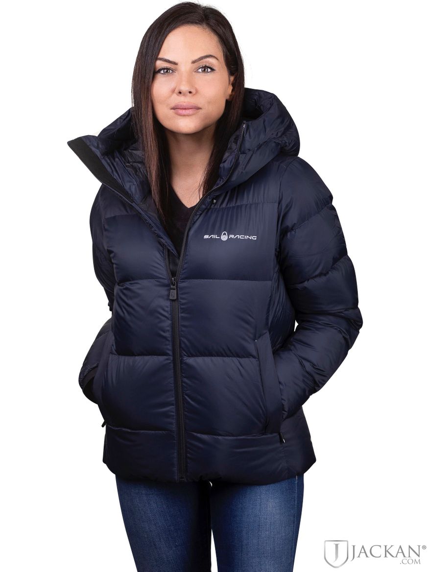 W Cloud Down Hood jacket i blått från Sail Racing | Jackan.com