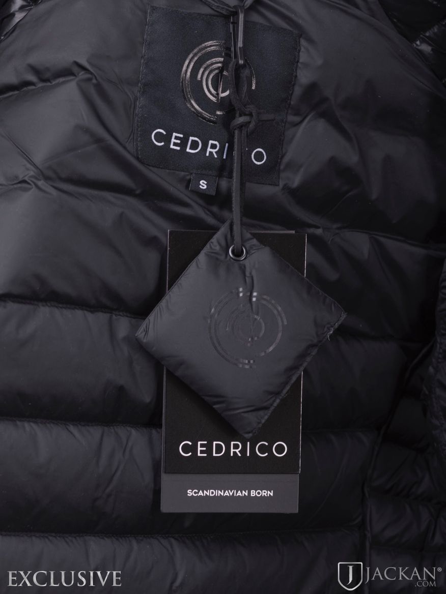 Cybele W i svart från Cedrico | Jackan.com