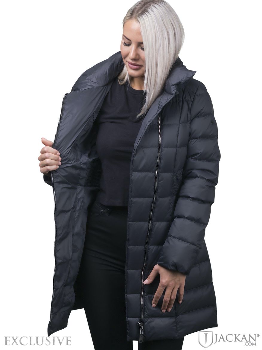 Ines Coat i svart från Goldbergh | Jackan.com