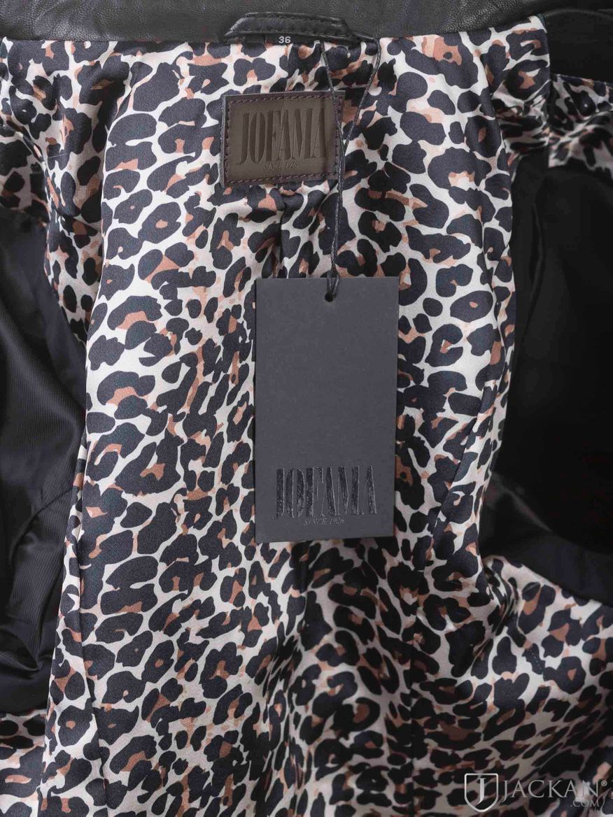 Diora Classic Leather i svart från Jofama | Jackan.com