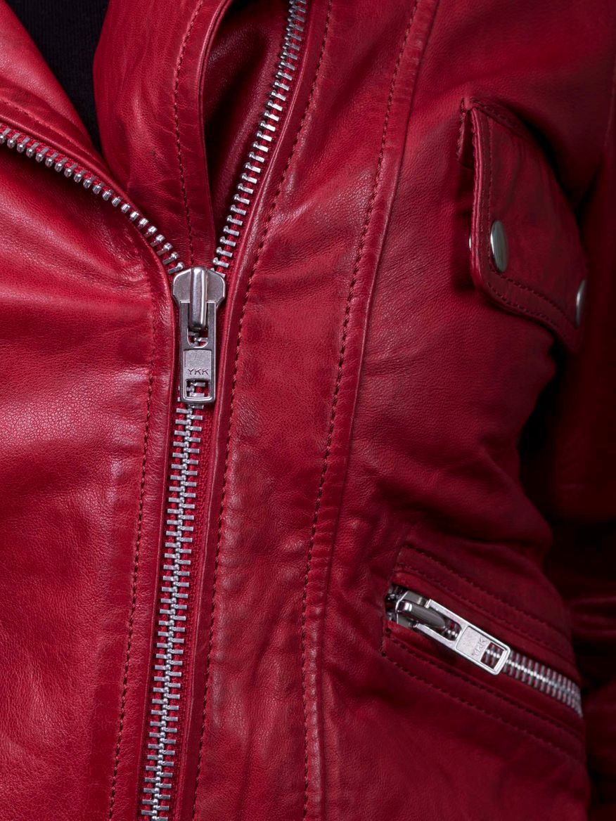 Kaley Leather Biker i rött från Jofama | Jackan.com