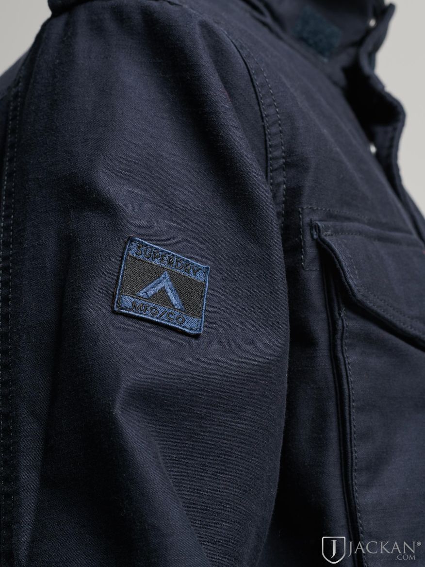 Vintage Military M65 Jacket i blå från Superdry | Jackan.com