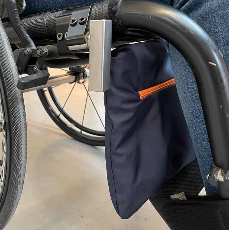 MyBlanket - Trendigt värmeöverdrag - åkpåse - under rullstol