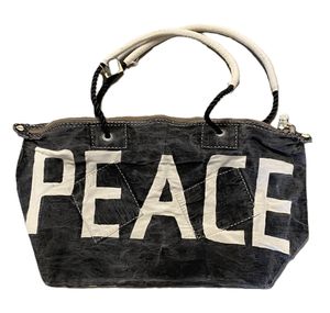 Stor Weekendv&auml;ska Svart, Peace | Sufraco House of Fine Brands